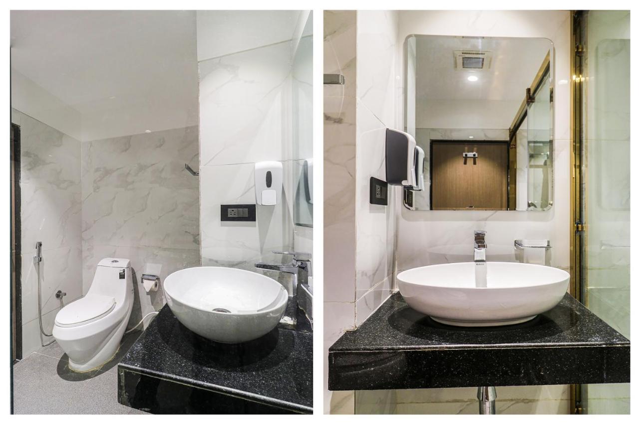 Oyo Townhouse 785 Sree Vinayaka Grand Hotel อนันตาปูร์ ภายนอก รูปภาพ